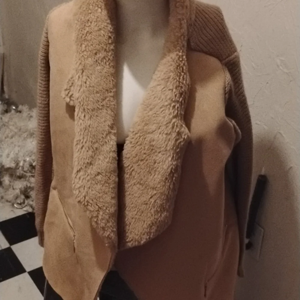 sweater jacket - Picture 1 of 1